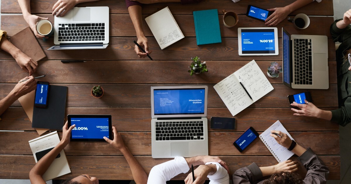 executives meeting CIOs health IT
