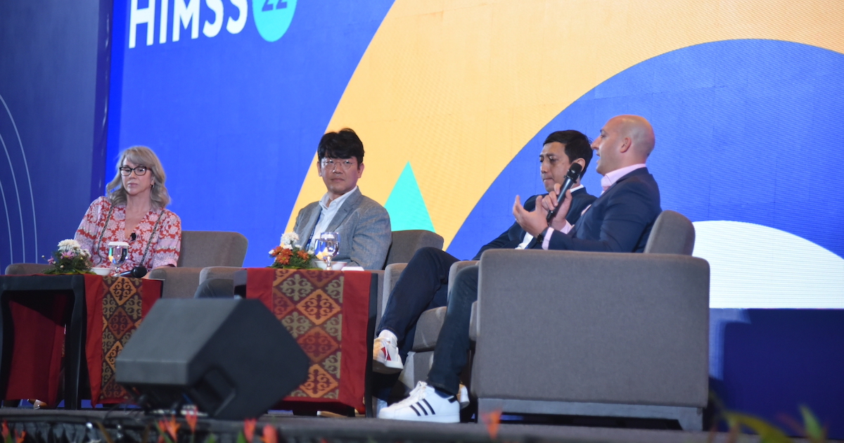 [Left-Right] Sue McCarthy, Clinical Lead for APAC, Japan, and Australia, AWS; Dr Wonchul Cha, CMIO and Director of Digital Innovation Center at Samsung Medical Center, South Korea; Setiaji, Chief of Digital Transformation Office under Indonesia's Ministry of Health; Bachir Awad, Head of Healthcare for APAC, Japan and Australia, AWS