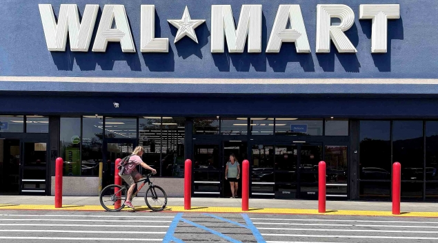 Walmart store