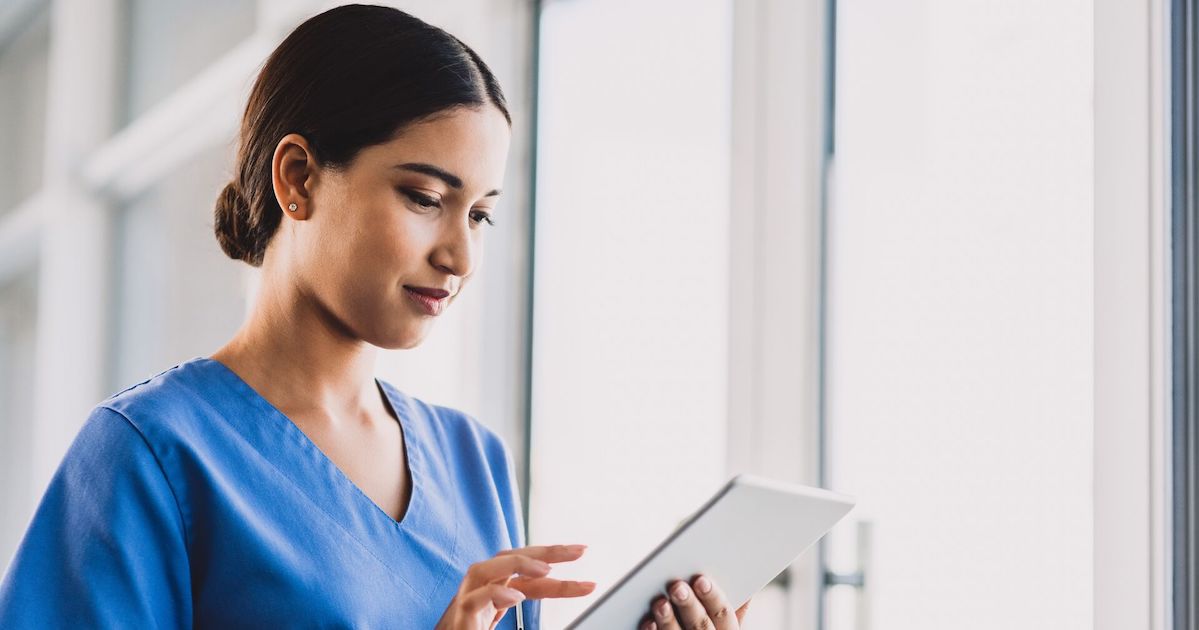 Nurse with tablet
