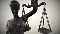 Statue holding the scales of justice