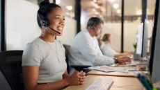 Customer service representative in contact center