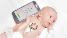 Measuring a baby's bilirubin levels using the Picterus Jaundice Pro app
