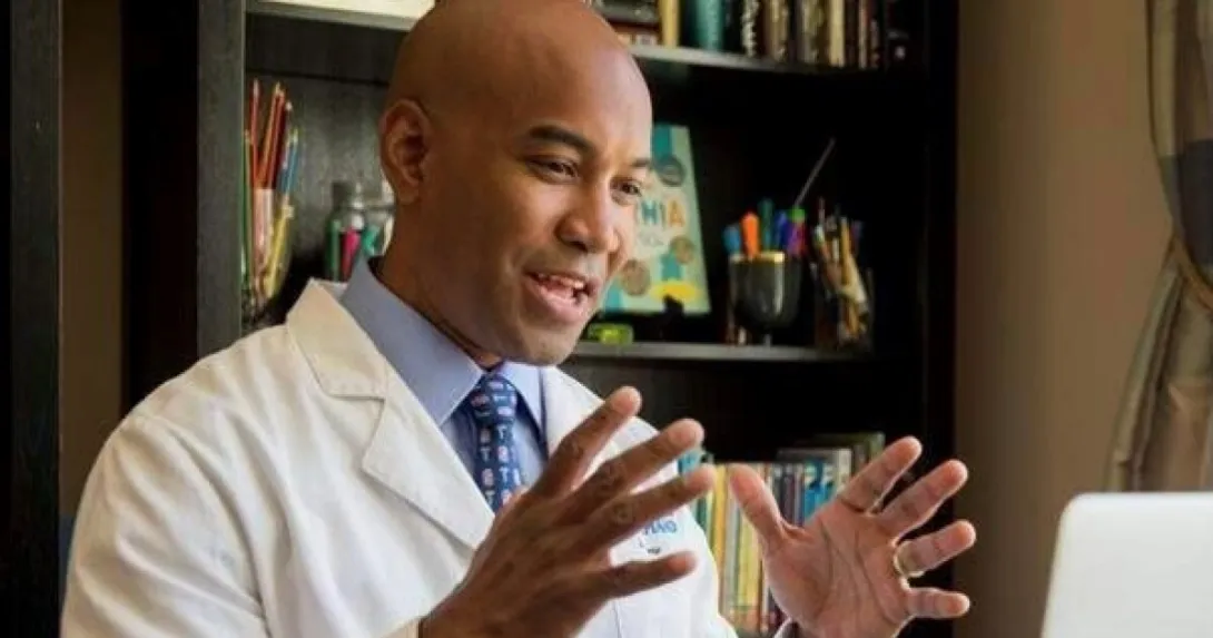 Dr. Ian Tong