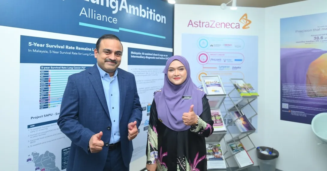 Vinod Narayanan, Country President, AstraZeneca Malaysia and Dr Puteri Norliza binti Megat Ramli, Deputy Director, Institut Kanser Negara, at the collaboration announcement Vinod Narayanan, Country President, AstraZeneca Malaysia and Dr Puteri Norliza binti Megat Ramli, Deputy Director, Institut Kanser Negara, at the collaboration announcement