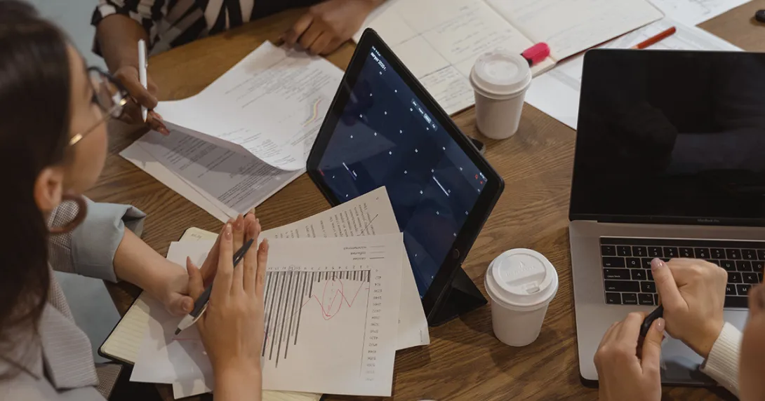 executives strategy meeting, CIOs
