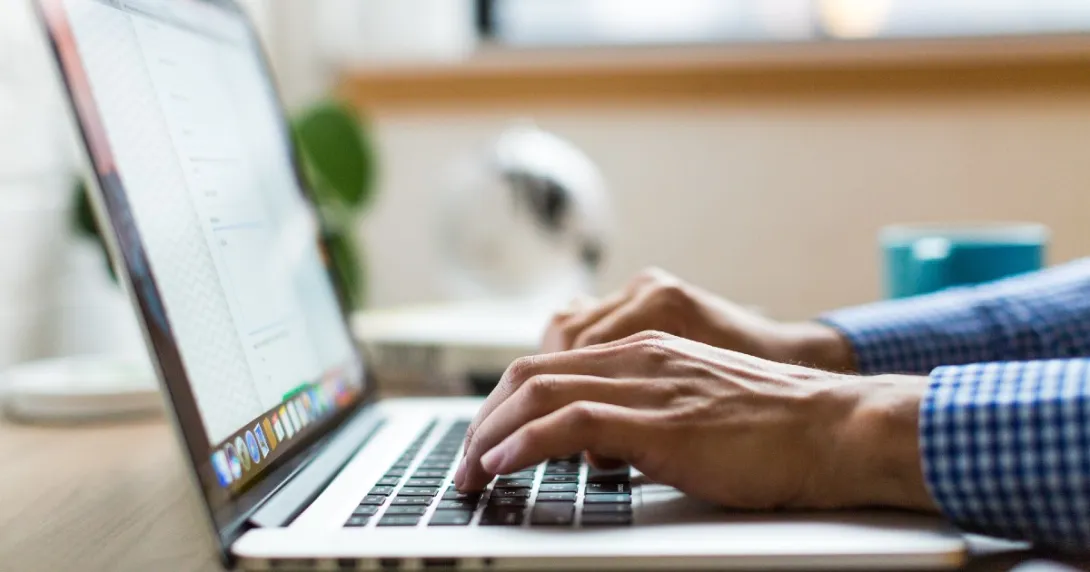 Hands on a keyboard